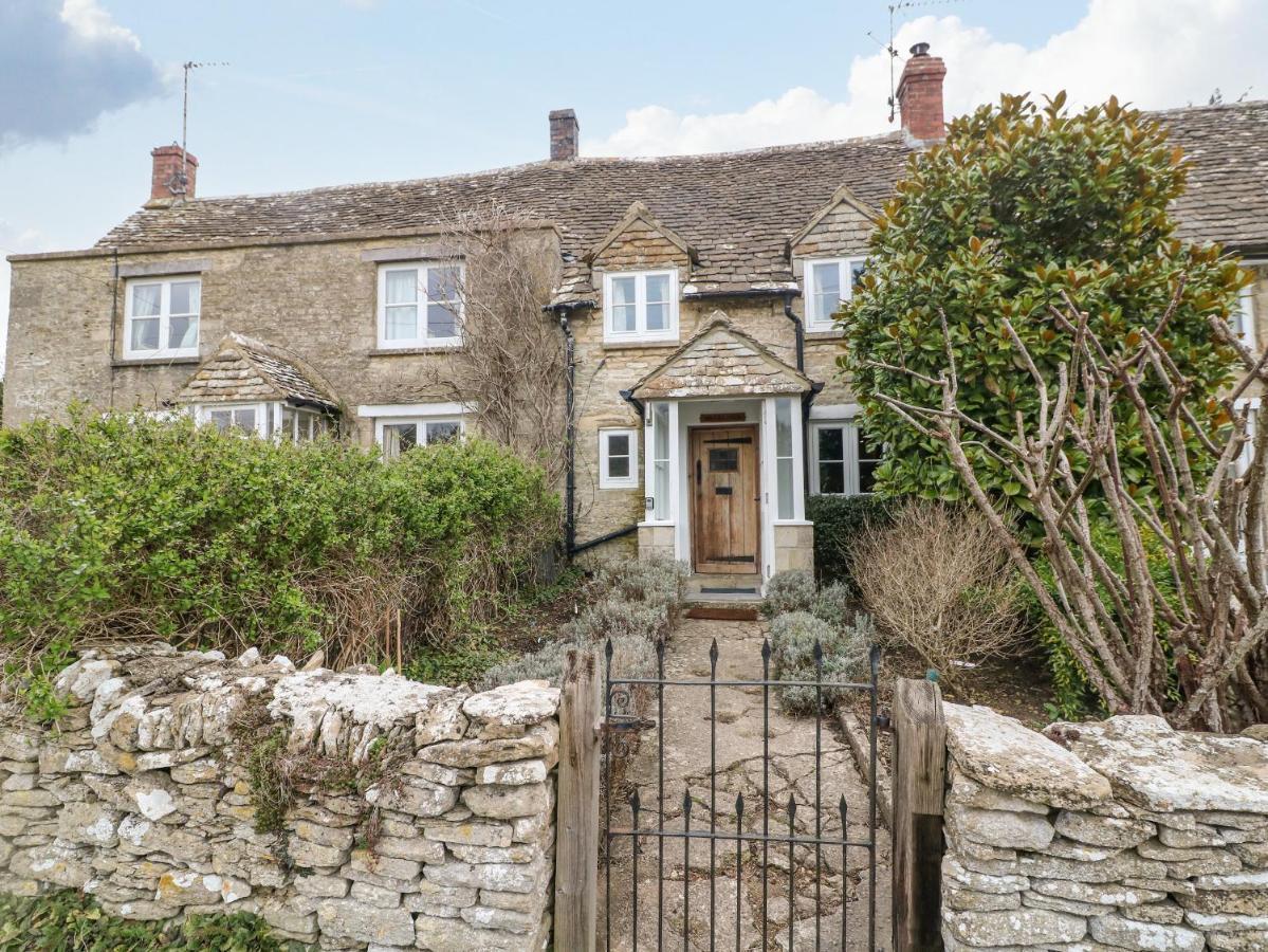Brooklands Villa Chedworth Екстериор снимка