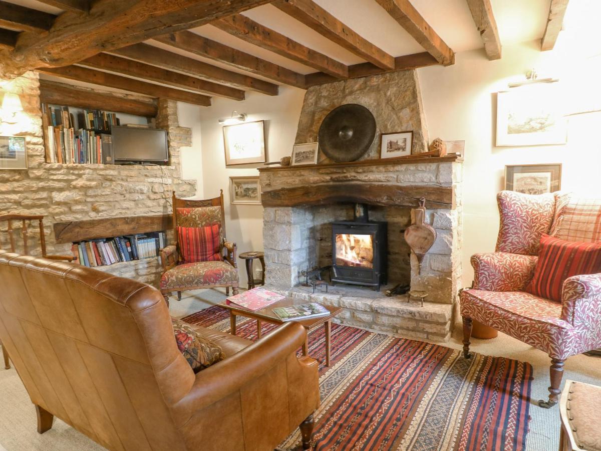 Brooklands Villa Chedworth Екстериор снимка