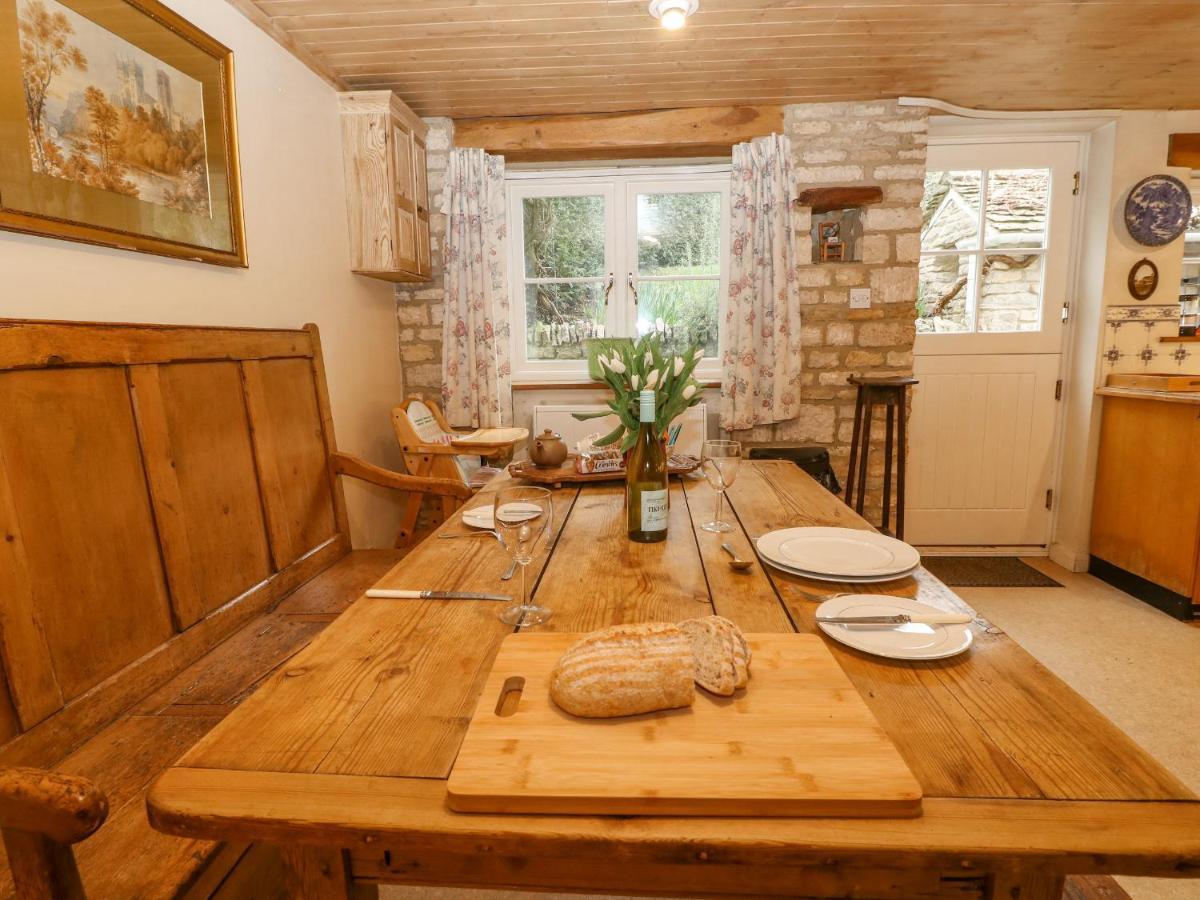 Brooklands Villa Chedworth Екстериор снимка